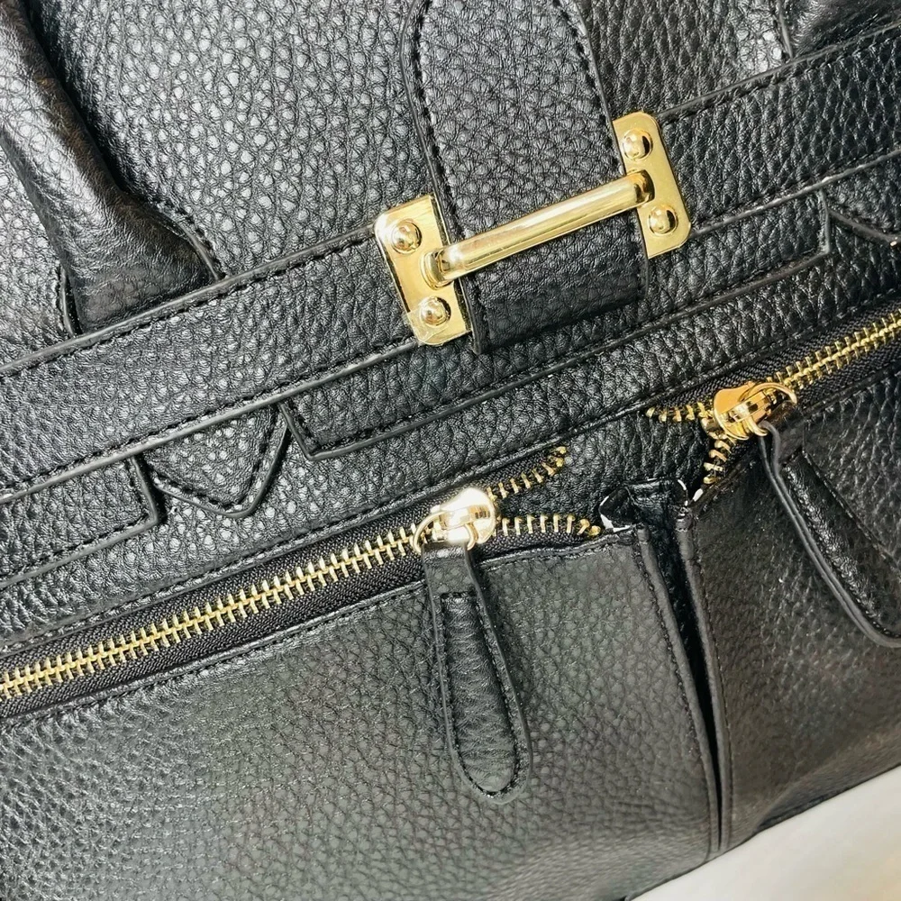 JustFab detail decide